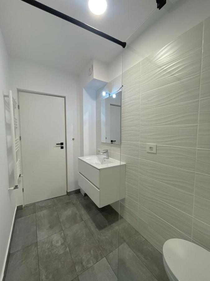 Sky Residence Airport Therme Otopeni 1 외부 사진